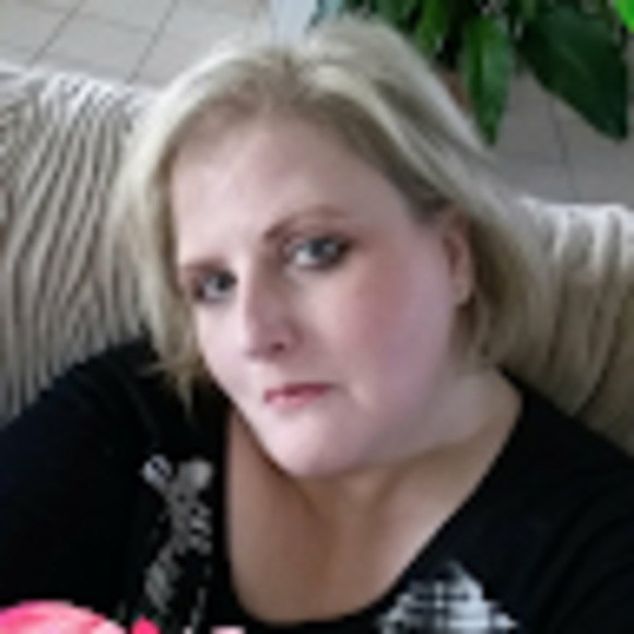 Meet your Posher, Meredith - Picture 1 of 1